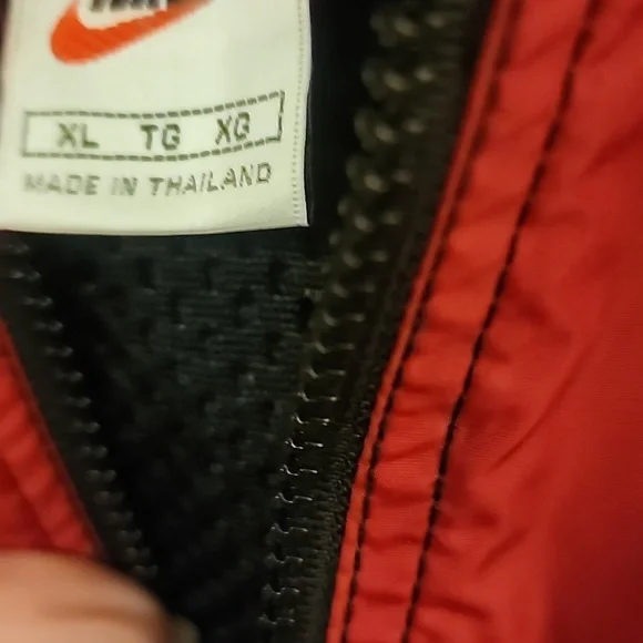 Vintage Nike windbreaker men's zip-up red size large - Picture 2 of 8